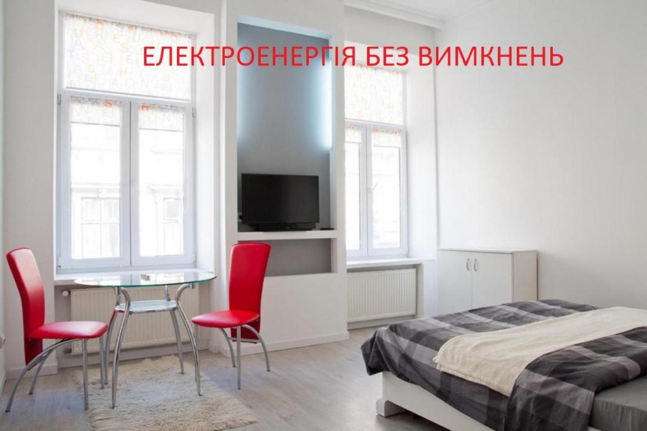 Apartment In The Centre Of Lviv Exterior foto
